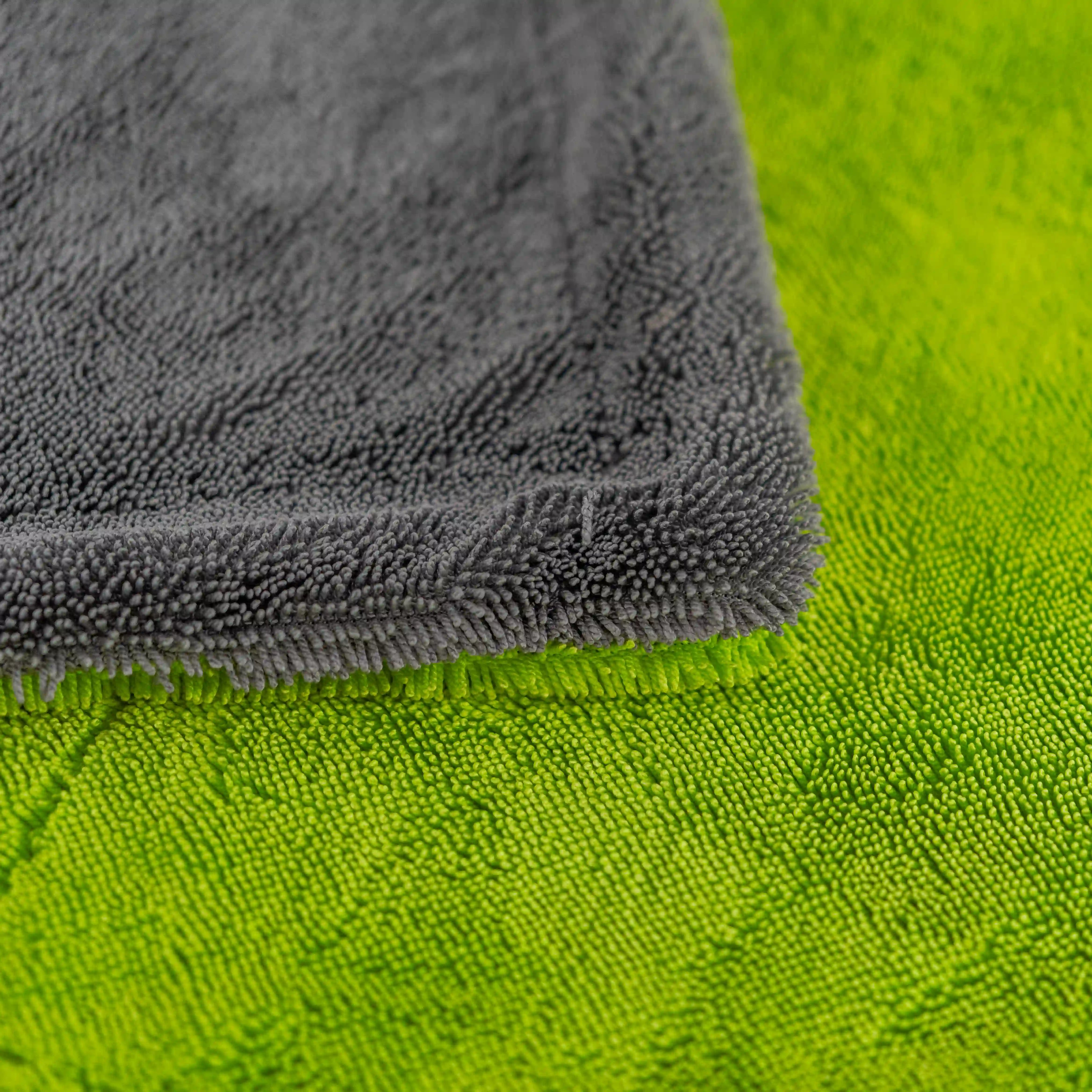 XL Twisted Car Drying Towel | 80x50 cm - 1300 GSM