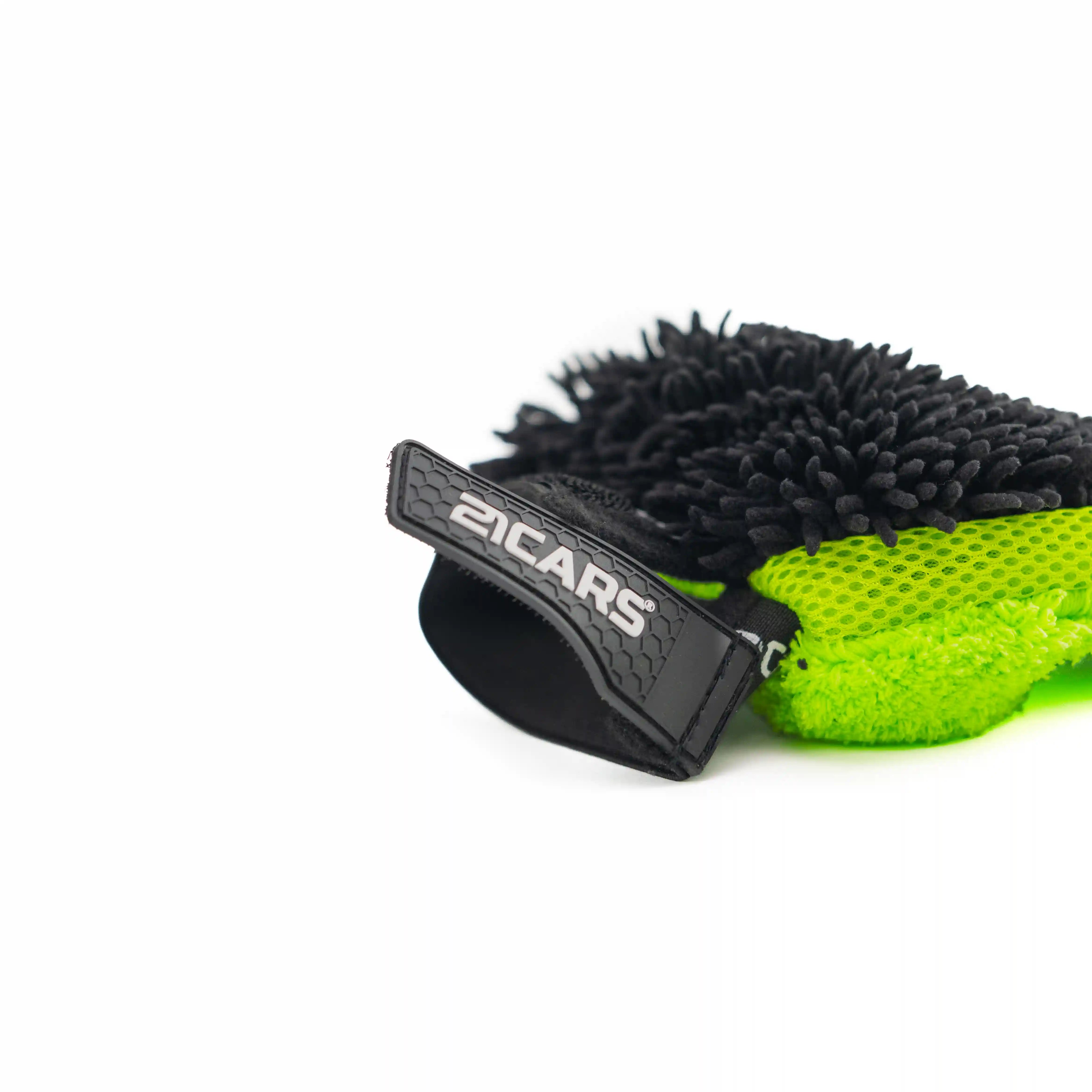 Microfiber Cleaning Glove